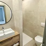 Lux דירה *