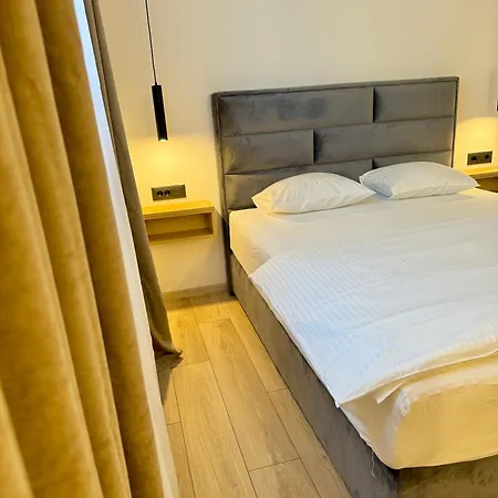 Lux Apartamento