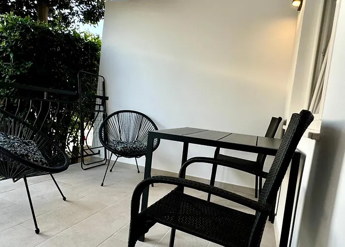 Lux بيوغْغاد نا موغو